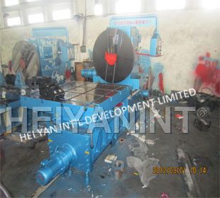 Pipe beveling machine