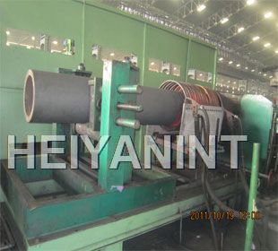 Tube pushing pipe expanding machine