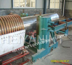 Gas cylinder expanding machine